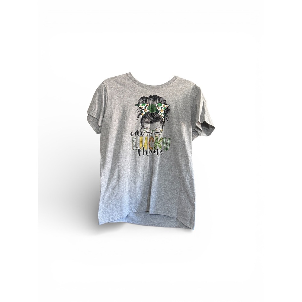 Gildan One Lucky Mama St Patricks Day Graphic T-Shirt Heather Grey Womens‎ Large